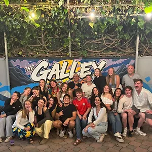  Hostel The Galley Party